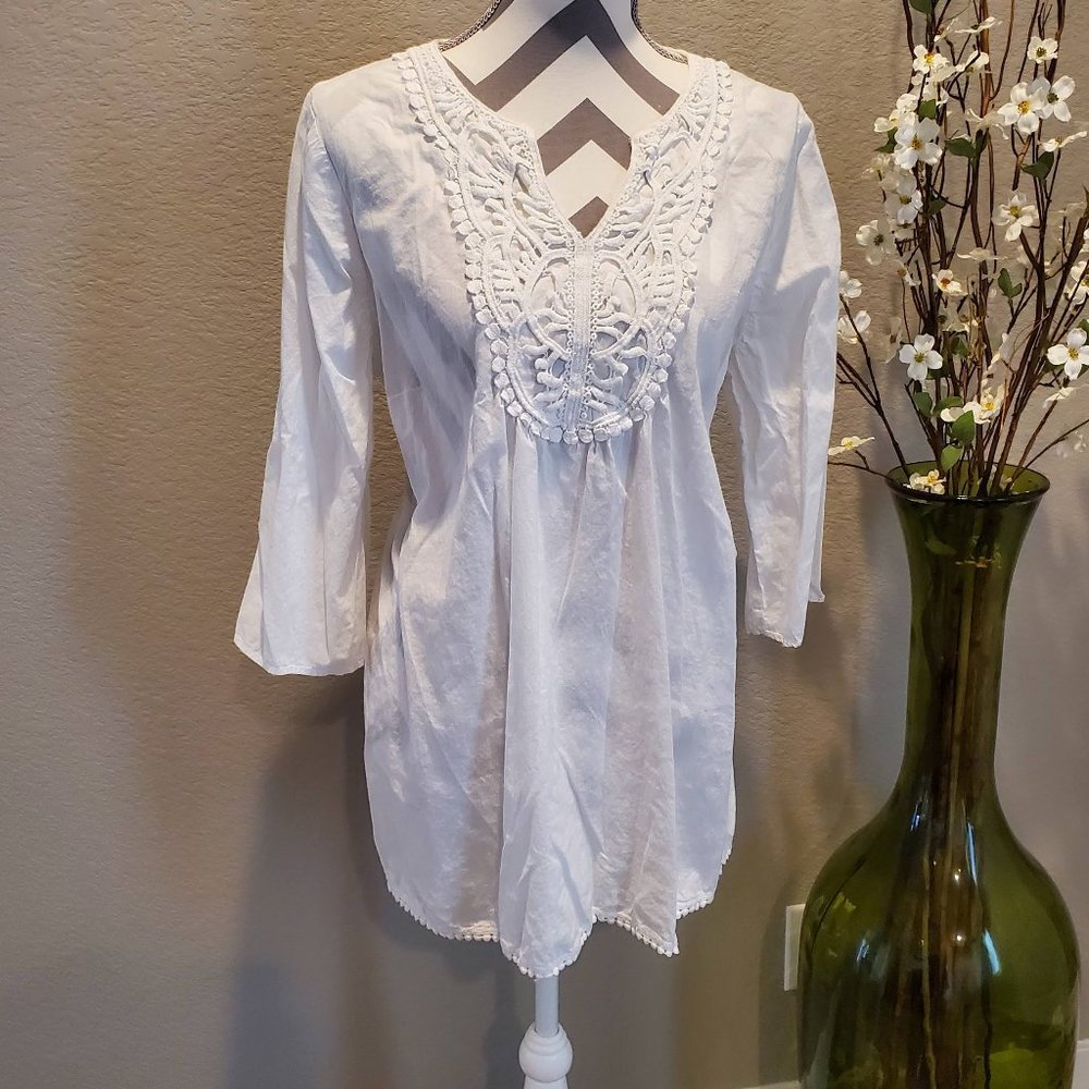 Motherhood Maternity White Tunic